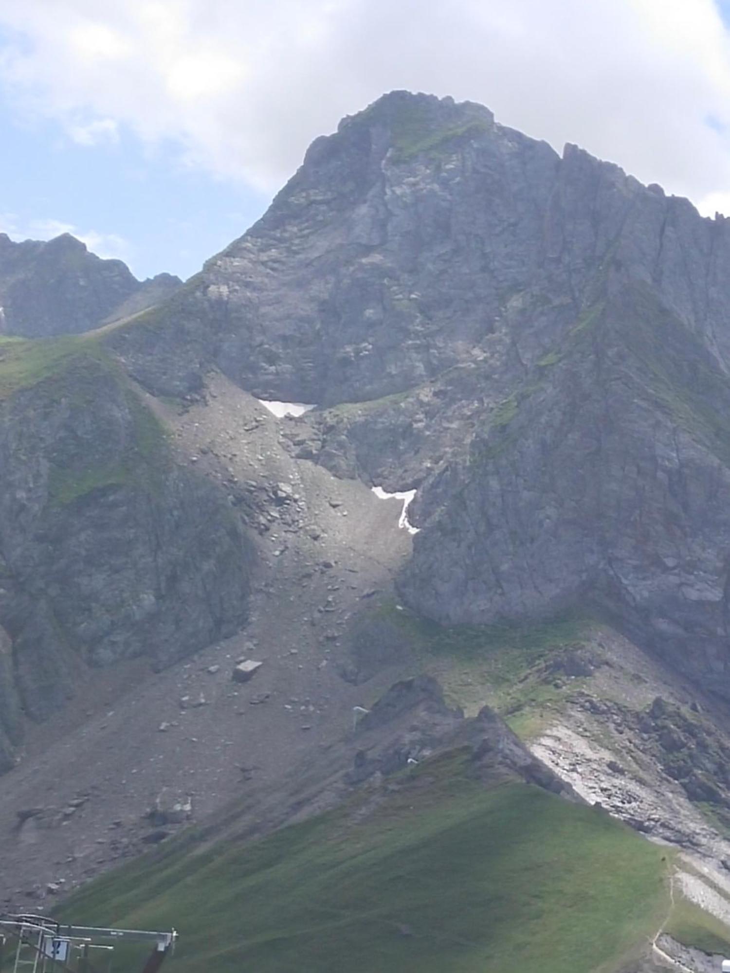 Le Petit Studio Du Tourmalet Pied Des Pistes - ラ・モンジー エクステリア 写真